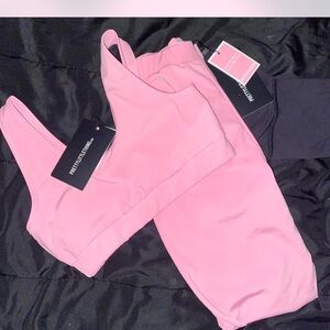 Pretty little things yoga nwt